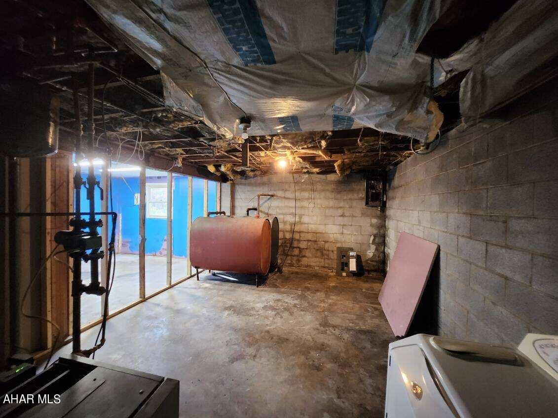 Unknown - Residential