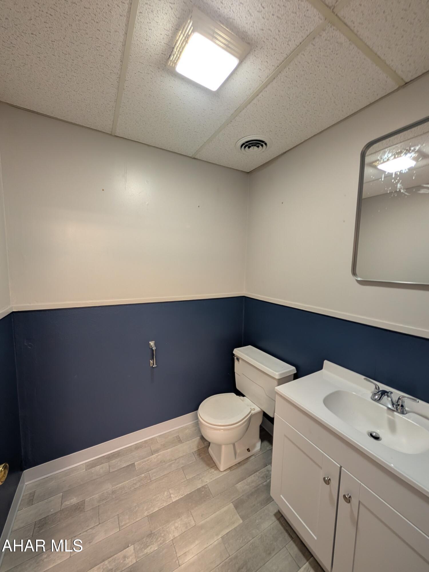 None - Commercial Lease