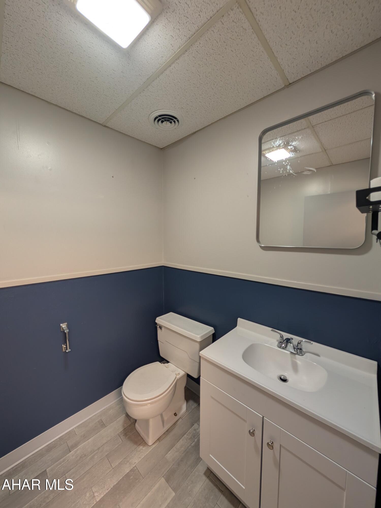 None - Commercial Lease