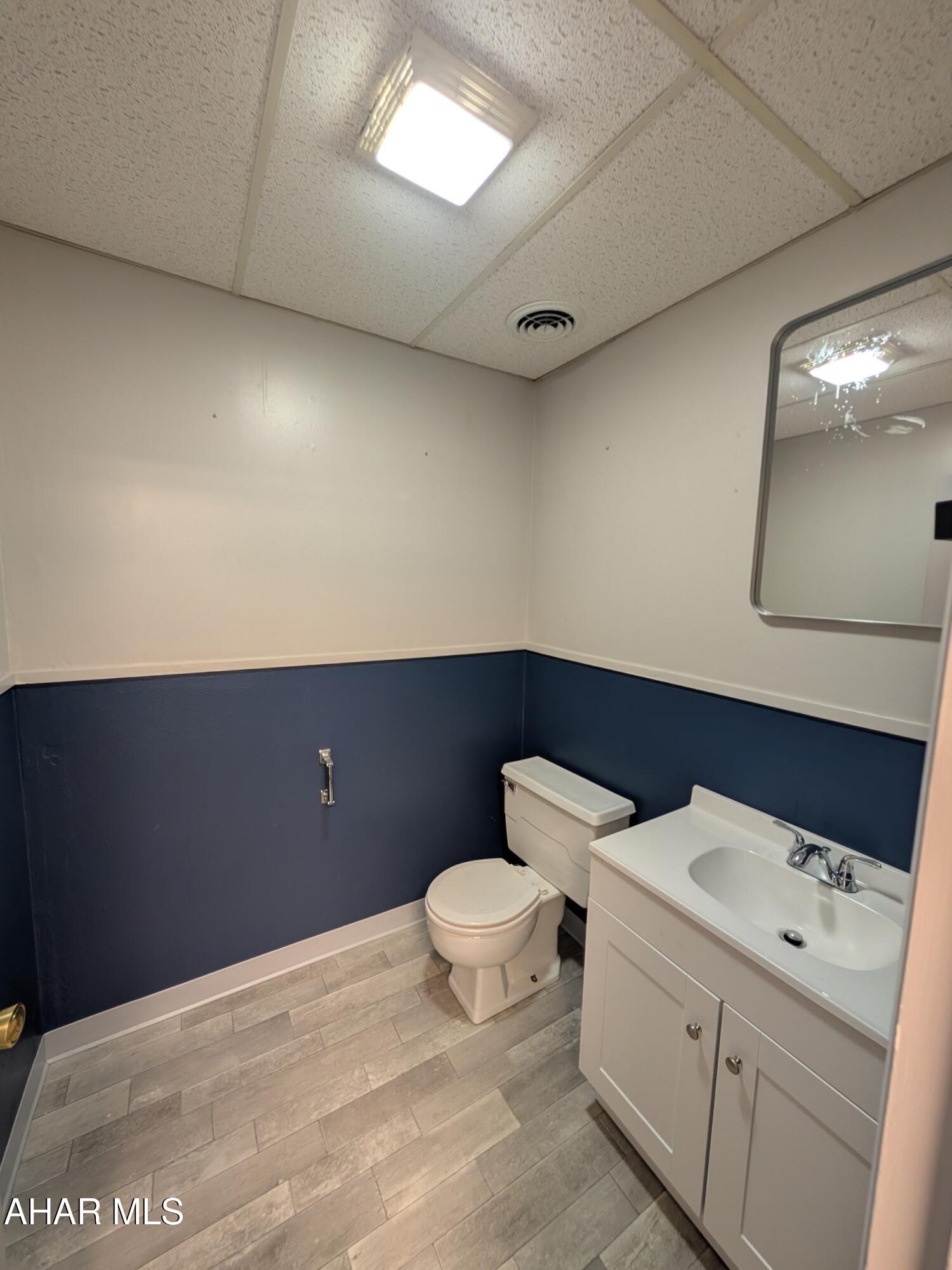 None - Commercial Lease