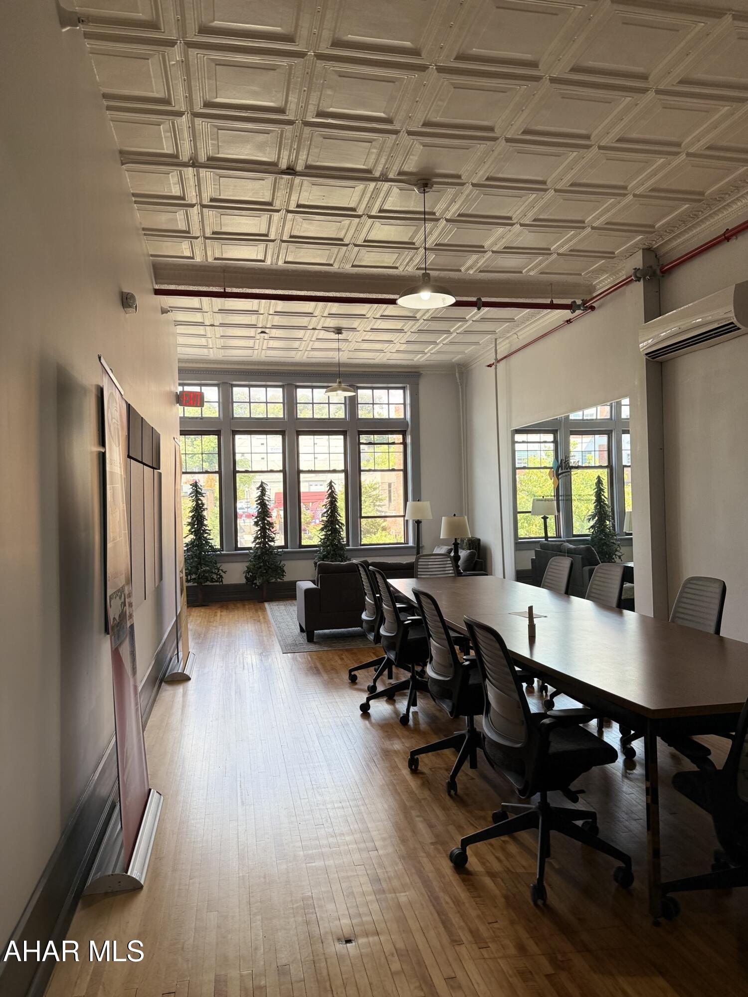 None - Commercial Lease