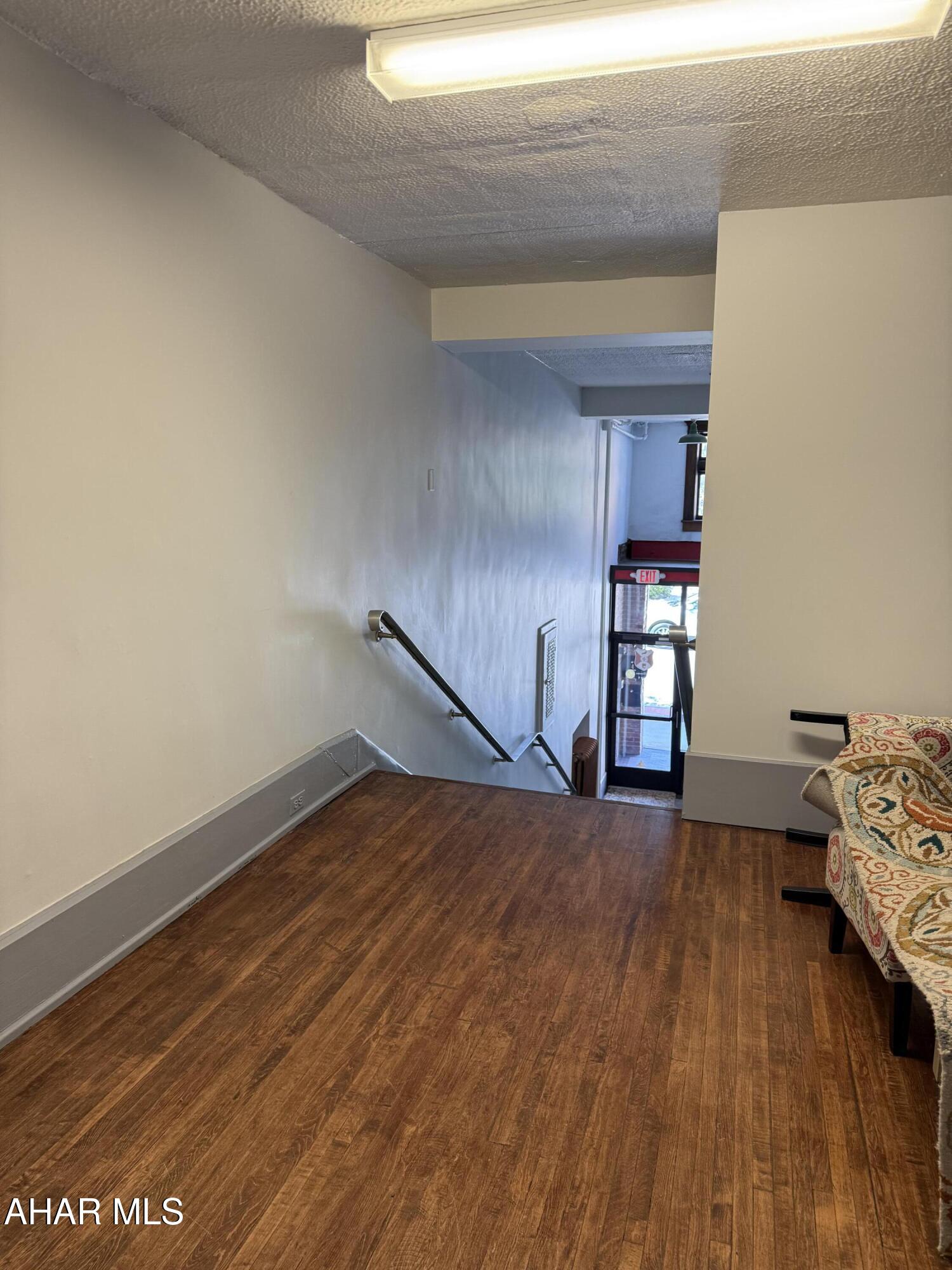 None - Commercial Lease