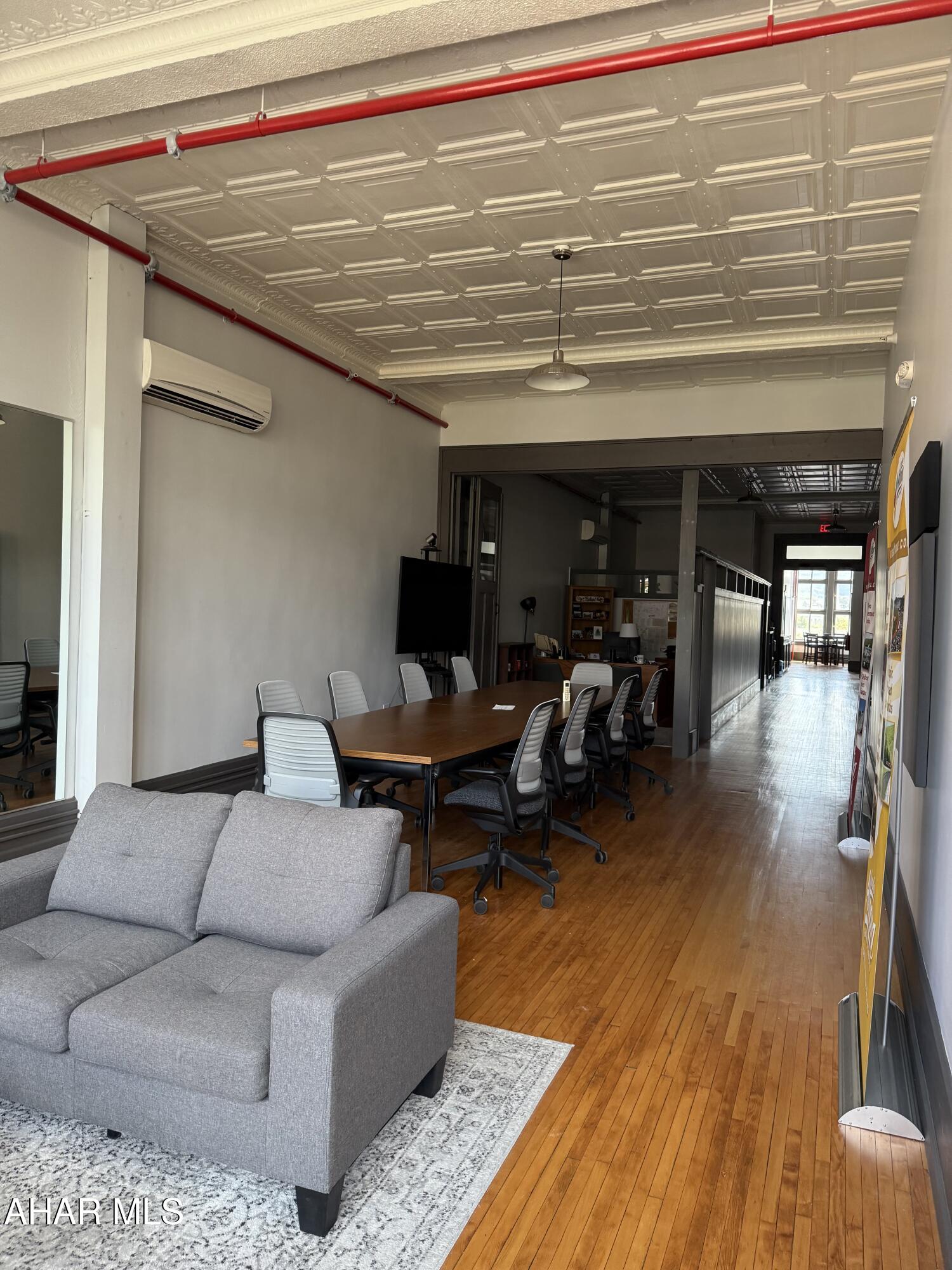 None - Commercial Lease