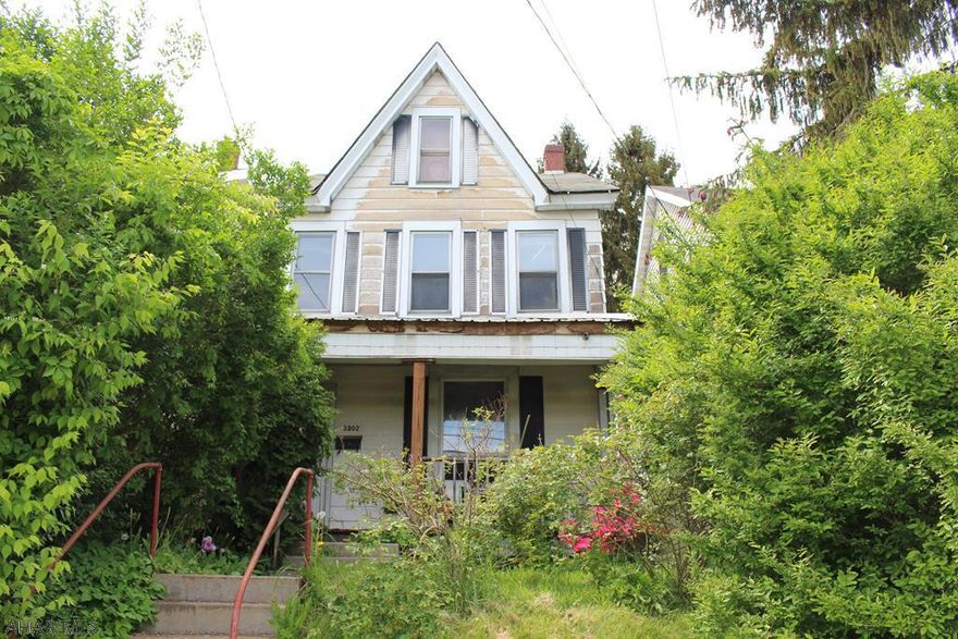 2 bed 1 bath home priced to sell!  Located in a central area of Altoona and close to local shopping and restaurants.  Perfect home to fix up and live in or use as an income property. The home has a newer furnace.