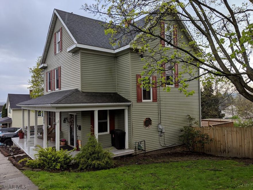 This home features 3 bedrooms, 2.5 baths and finished basement, with ample space and storage. The home boasts a large kitchen with center island and granite counter-tops, with room for a wine frig in the kitchen island. Large open floor plan in living room and dining room, which opens to a large deck, perfect for grilling and entertaining. Hardwood floors and trim throughout the home. The master bedroom features a large walk-in closet.  The lower level features a recreation room, bonus room and 3/4 bath, all surrounded by wood. 200 Amp service. Walk-out basement to a large fenced-in yard. NEW PICTURES of Back yard!!  Lots of room for outdoor activities.   Off-street parking for 2 cars. Walking distance to town, recreation, and trails. So much potential!! Must see!  Sq ft per courthouse.