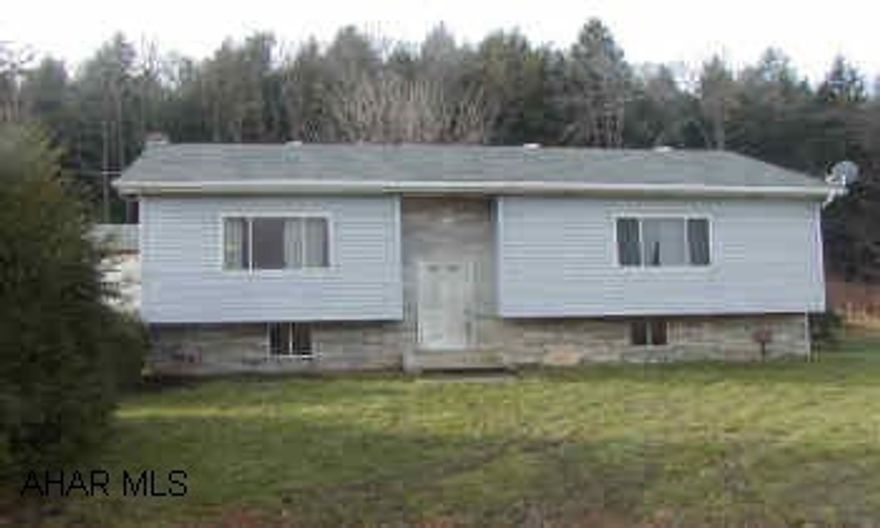 sold as is. House is not livable. no kitchen, furnace does not work, bathroom is not functional.