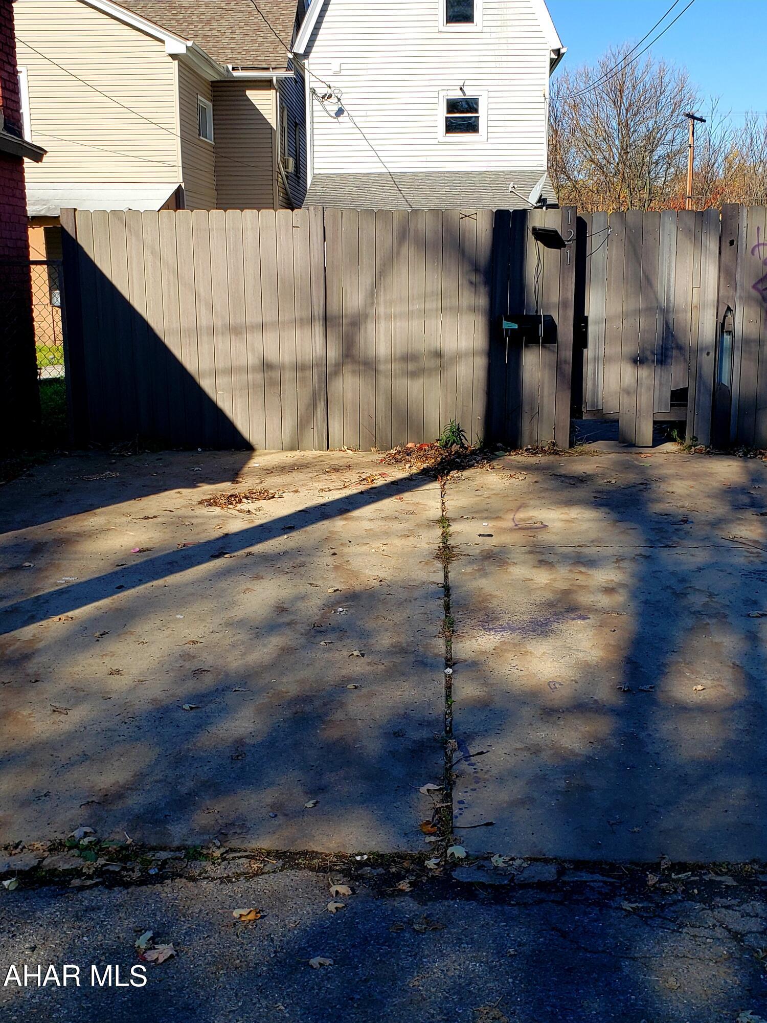 East End - Residential