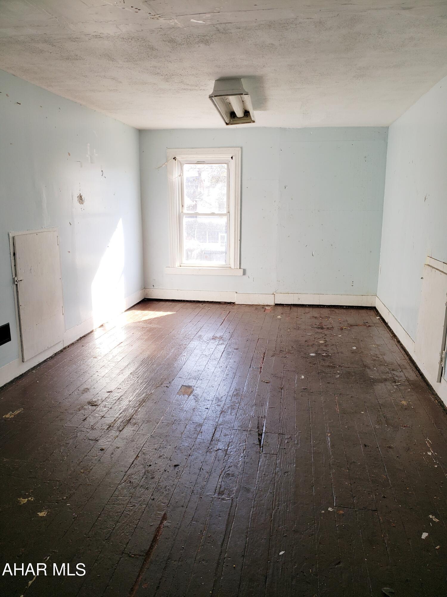 East End - Residential