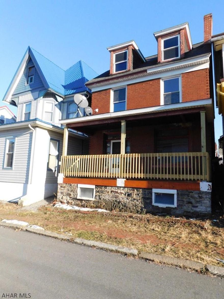 This beautifully remodeled 3-4 bedroom home just needs you to move in! It features a newly remodeled kitchen with stainless steel appliances and dining space. The living room is very inviting and has the most beautiful stained wood beam accent.  The 2nd floor offers three bedrooms with all new flooring and a brand new bathroom.  The bonus room is situated on the third floor is both spacious and private and could be a 4th bedroom.  The back yard is fully fenced and has 2 additional off street parking spaces.  Contact the listing agent today for your private tour!