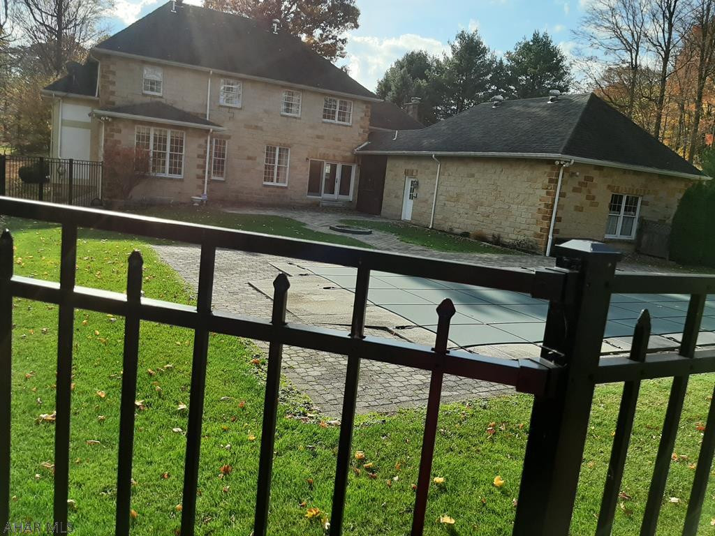 Unknown - Residential