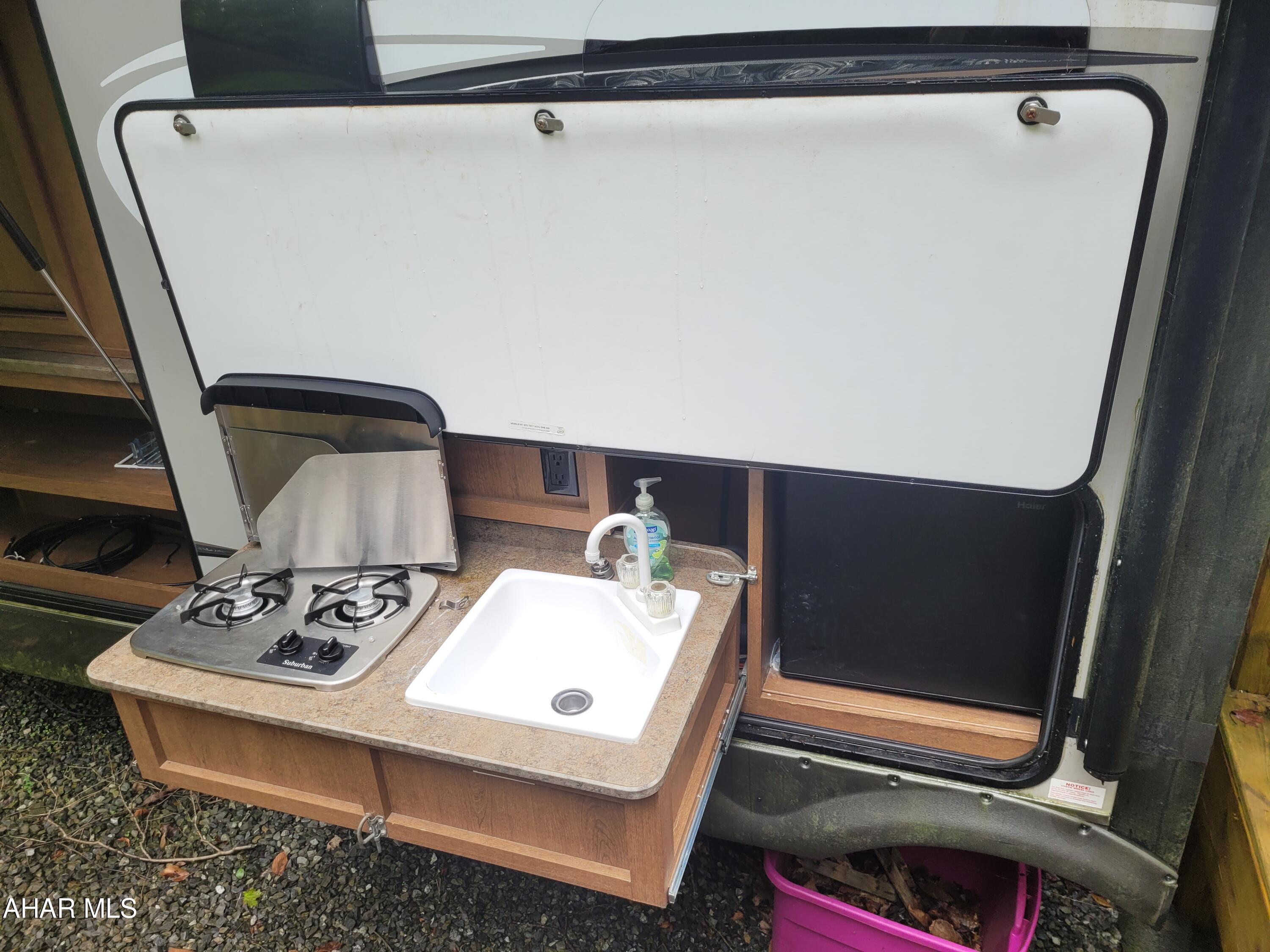 Glendale Yearound - Residential