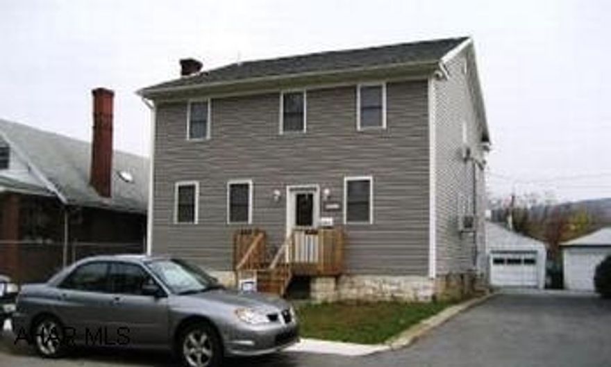 3 BEDROOM, 3 FULL BATHS, 2 CAR GARAGE. TOTALLY REMODELED INSIDE AND OUT. LARGE HOME REMODELED. NEW WINDOWS, VINYL SIDING, WALKWAYS, ROOF, DRYWALL, INSULATION, WIRING, PLUMBING. OPEN FLOOR PLAN. EXTRA LARGE CLOSETS. GOURMET KITCHEN. MASTER SUITE WITH WHIRLPOOL BATH.