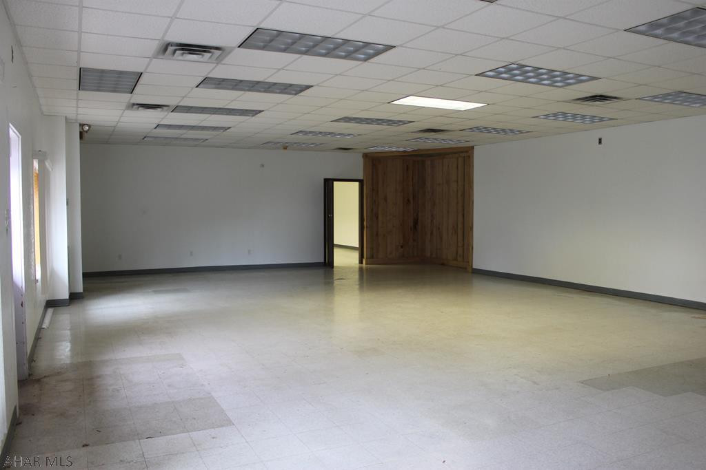 Unknown - Commercial Sale