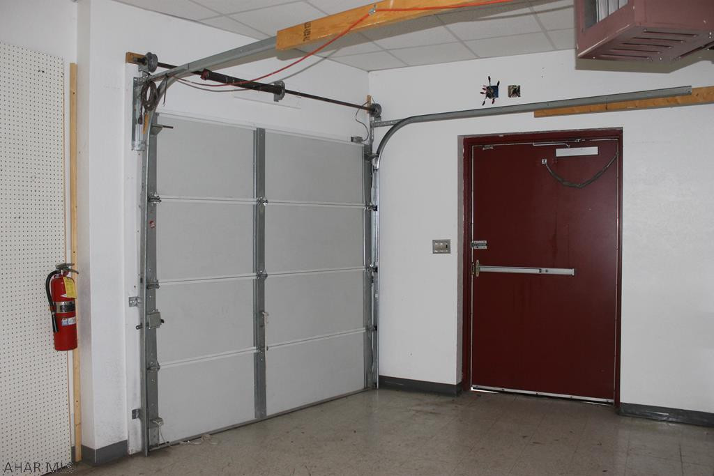 Unknown - Commercial Sale