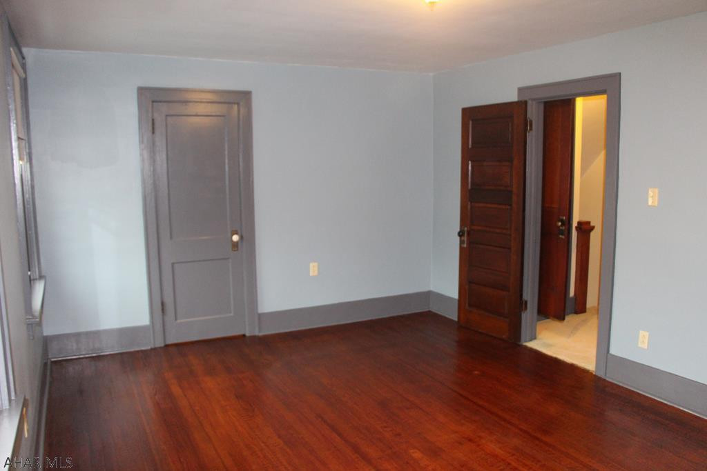 Calvert Hills - Residential