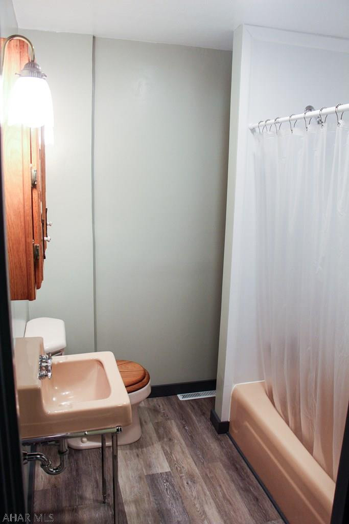 Calvert Hills - Residential