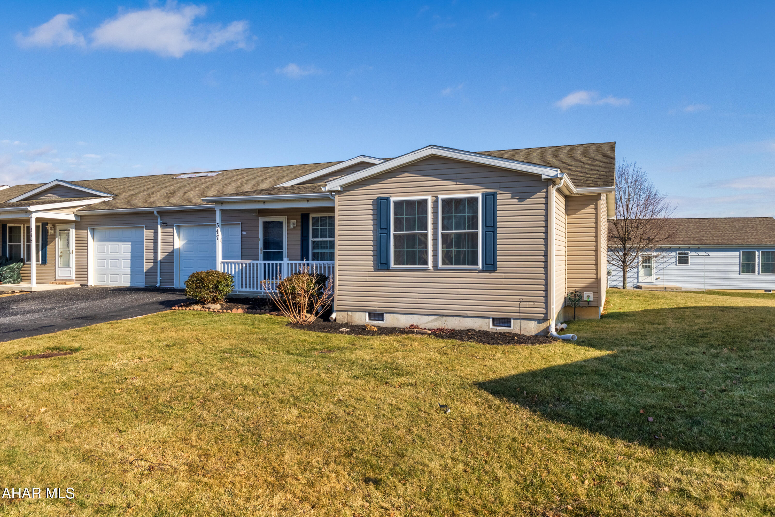 Deer Meadow 55+ Gated Community - Residential