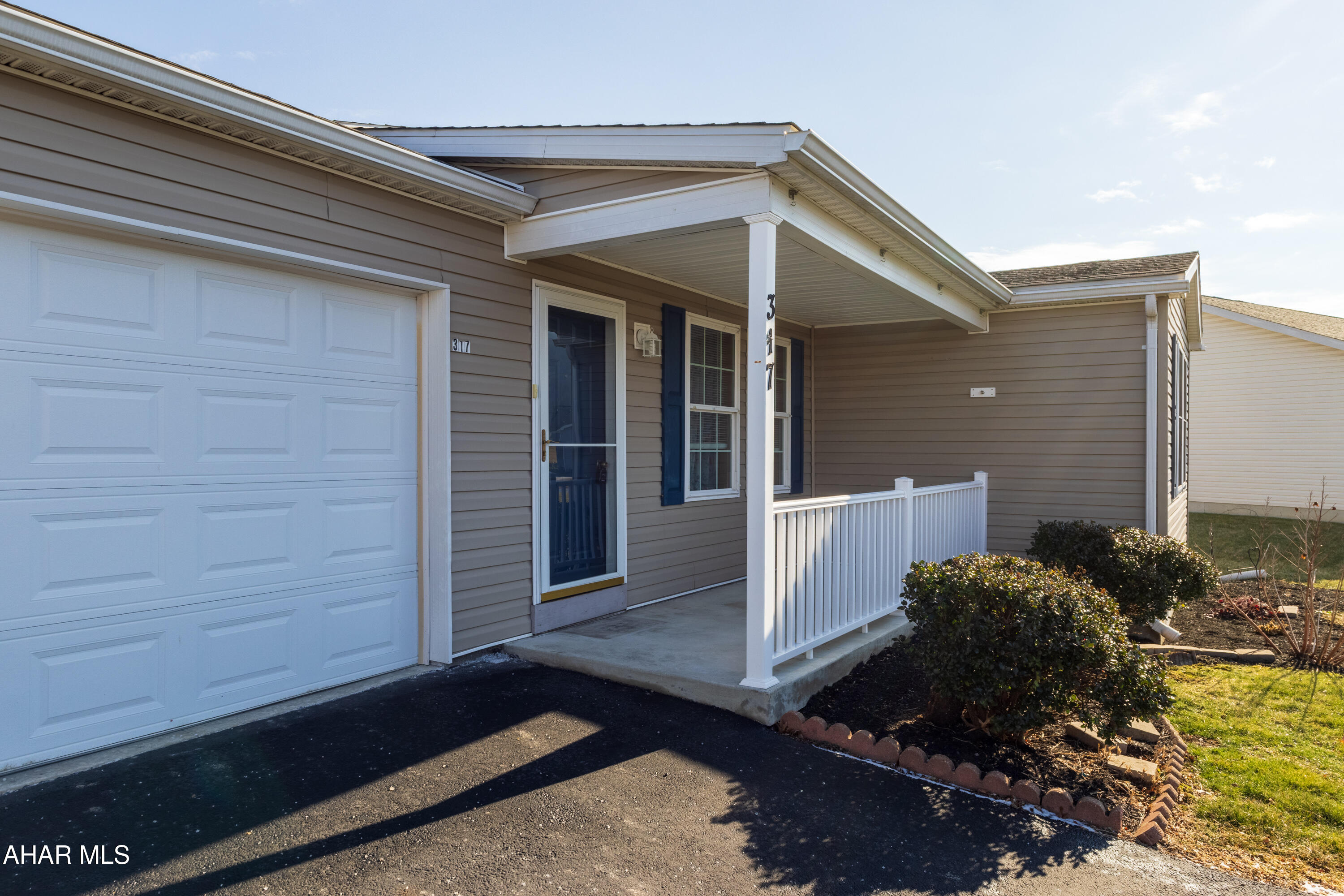 Deer Meadow 55+ Gated Community - Residential