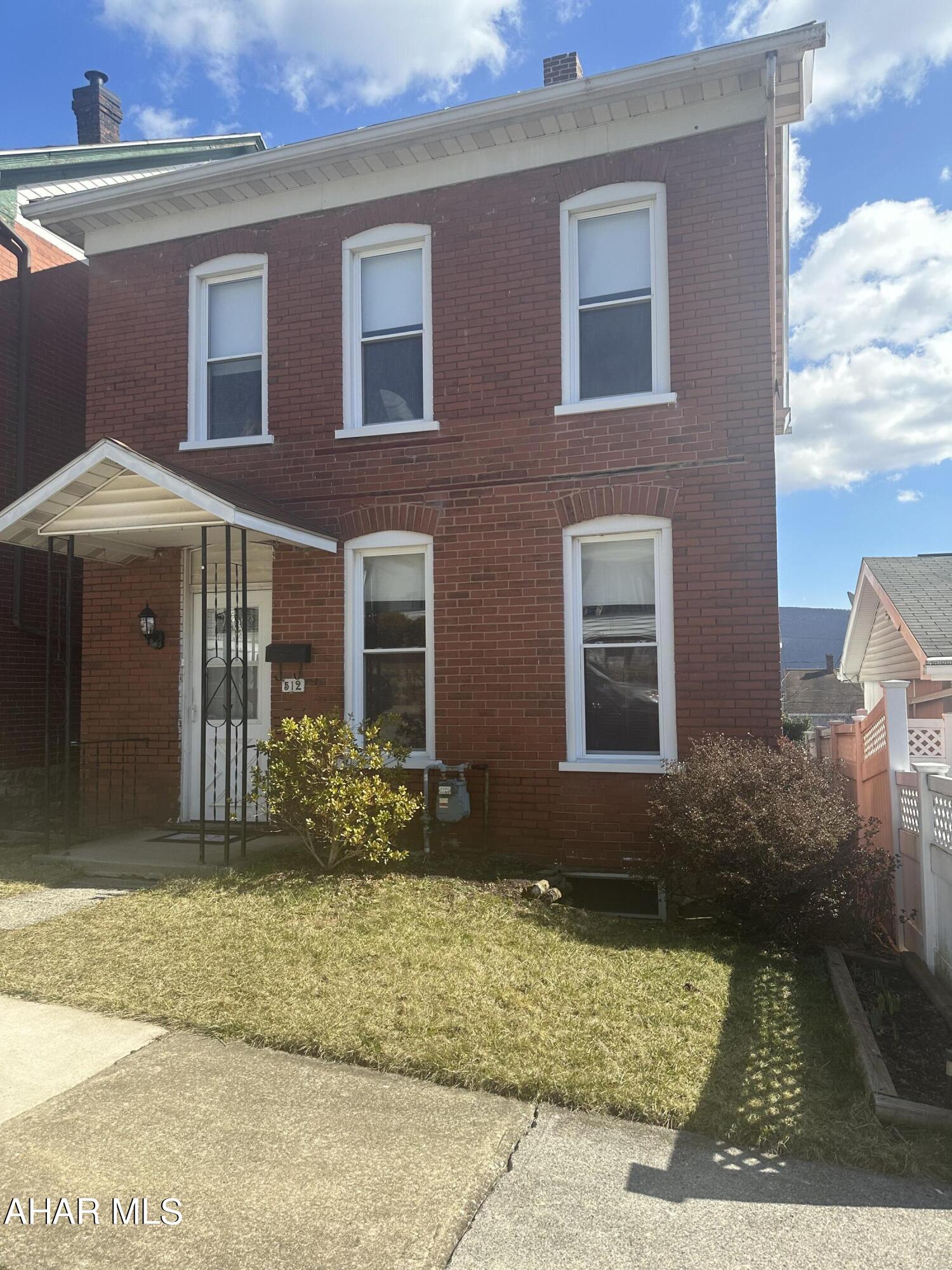 Juniata - Residential