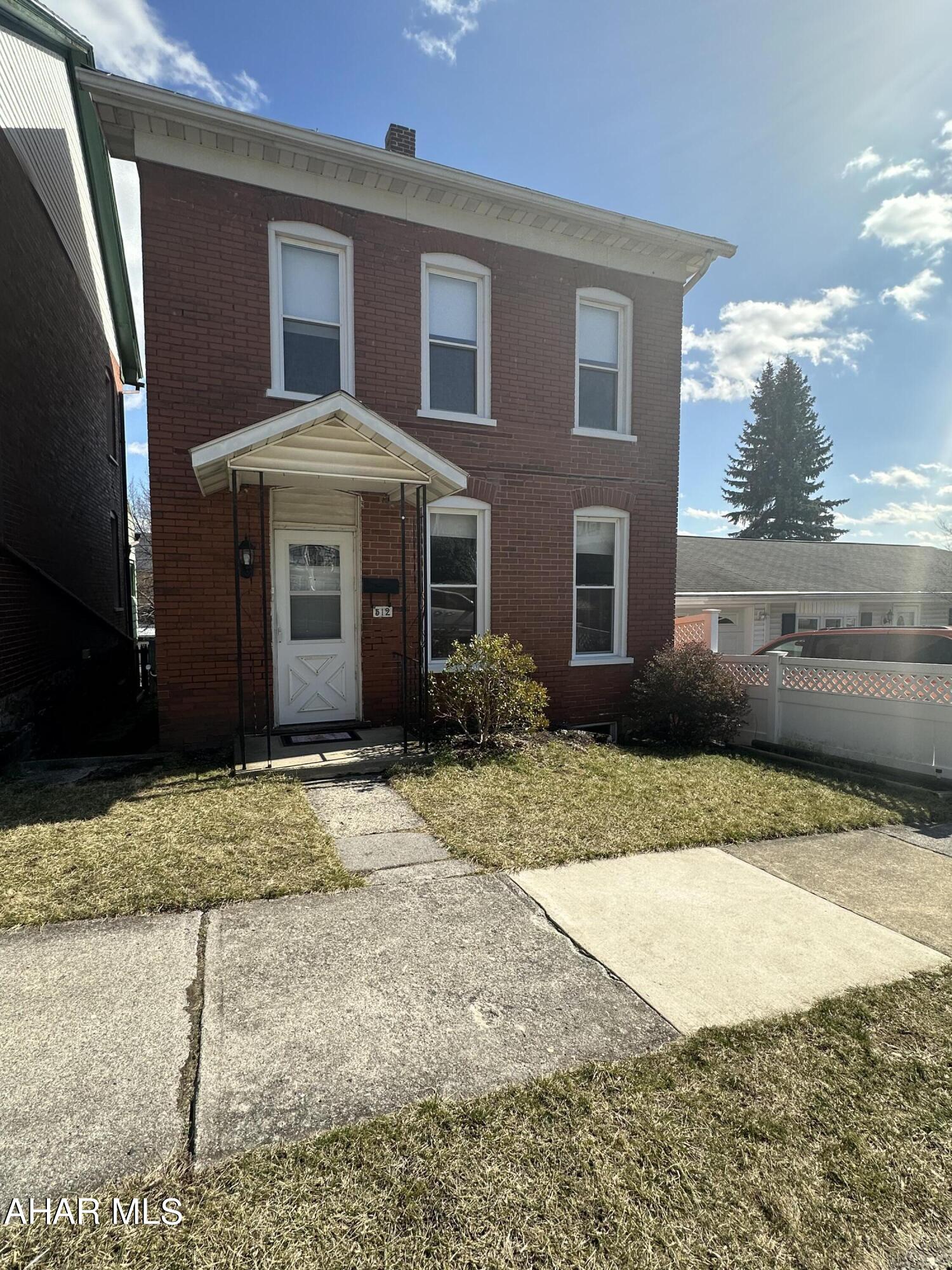 Juniata - Residential