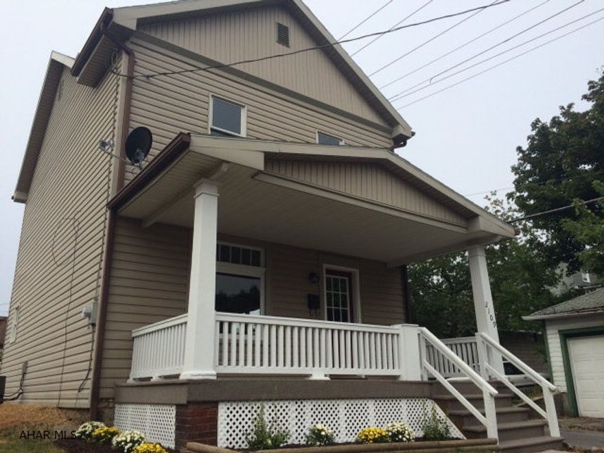 REDUCED & SELLER ASSIST! Convenient to UPMC/Altoona Hospital, Penn State Altoona Campus, public transportation.  Nicely remodeled with newer kitchen, bath, furnace, central air, deck, windows, flooring and more. Great for first time homebuyer to take advantage of low interest rates PLUS At full price, Seller will help with up to 5% seller assist OR new appliances!