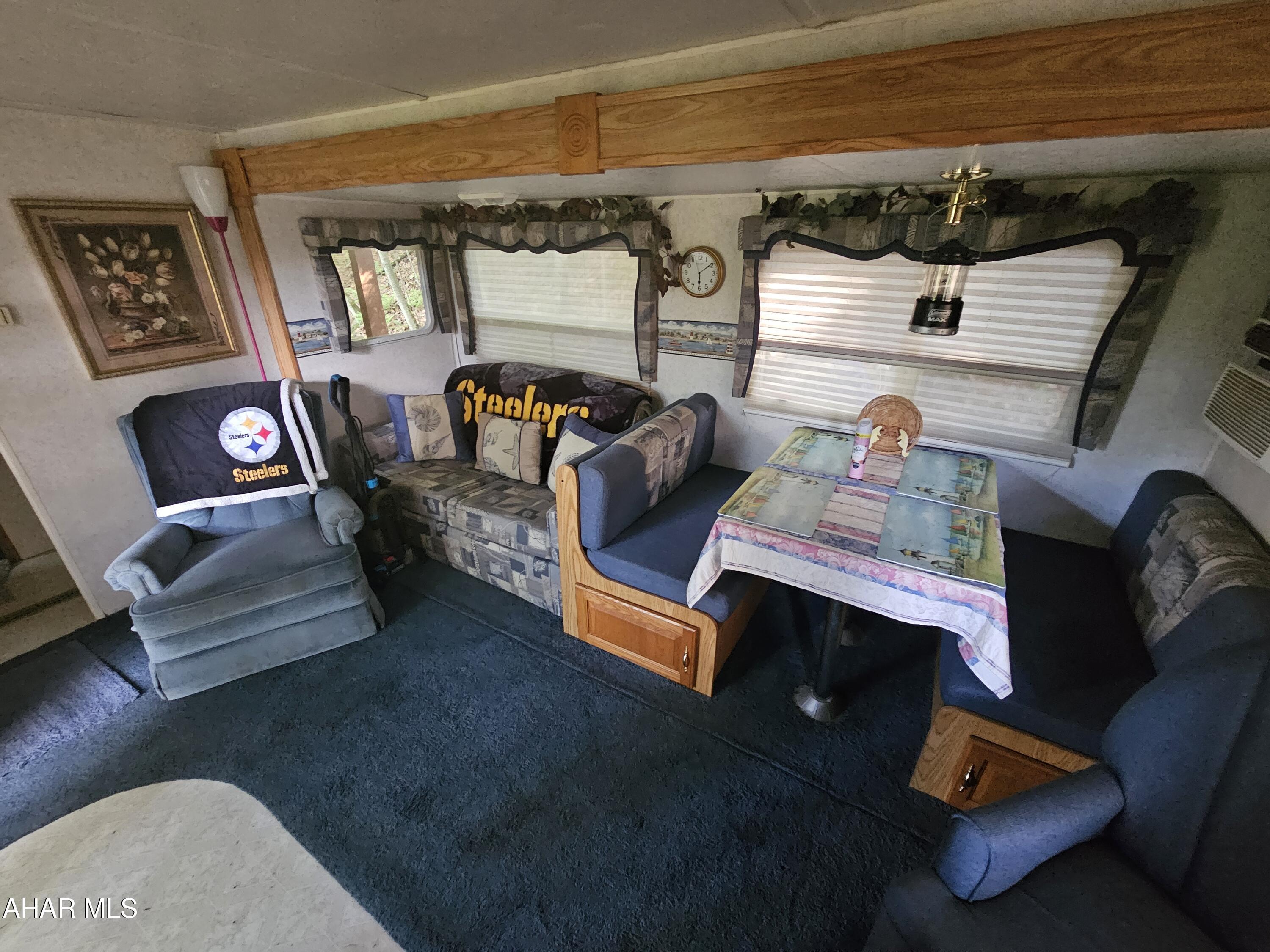 Glendale Yearound - Residential