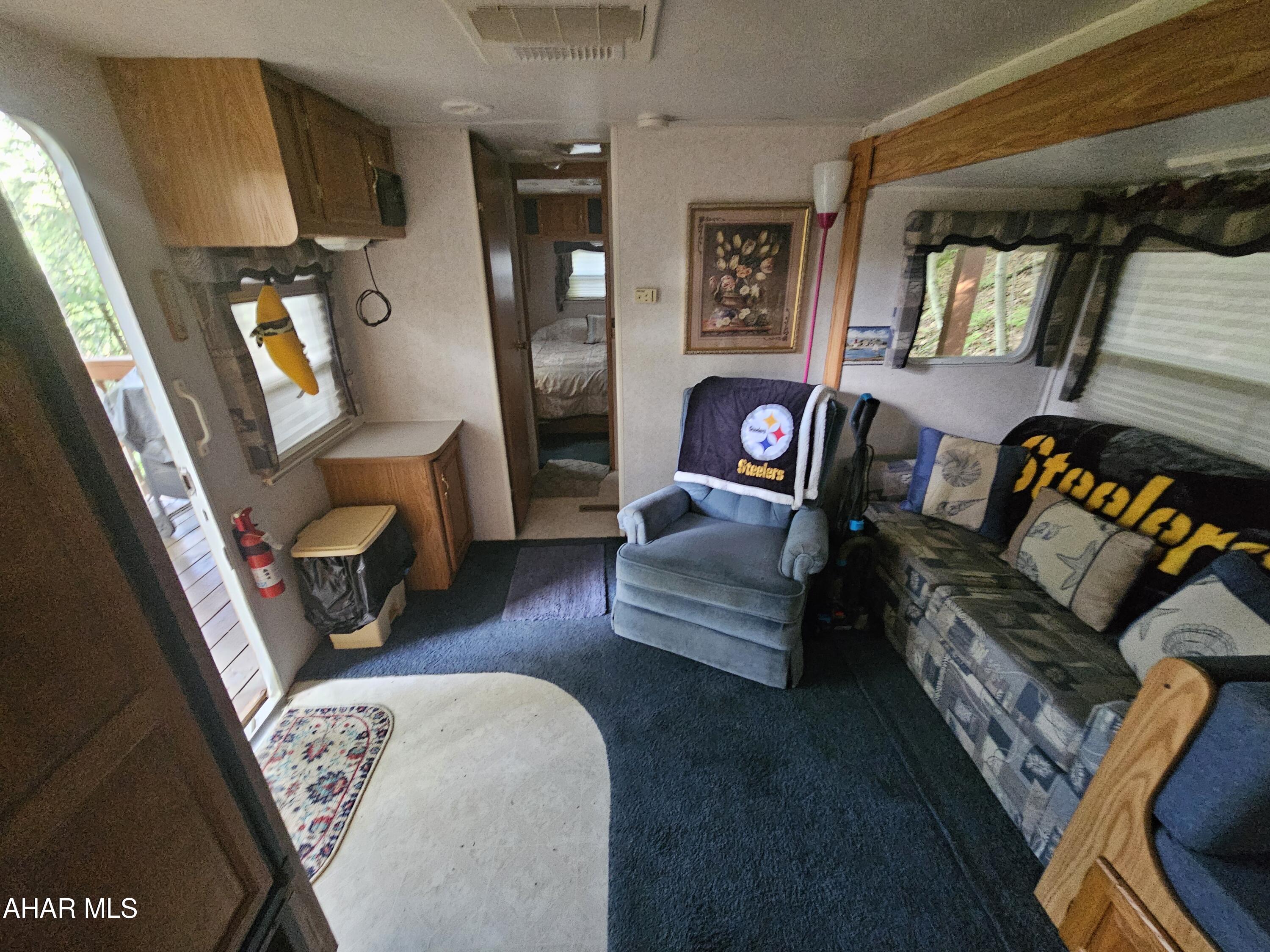 Glendale Yearound - Residential