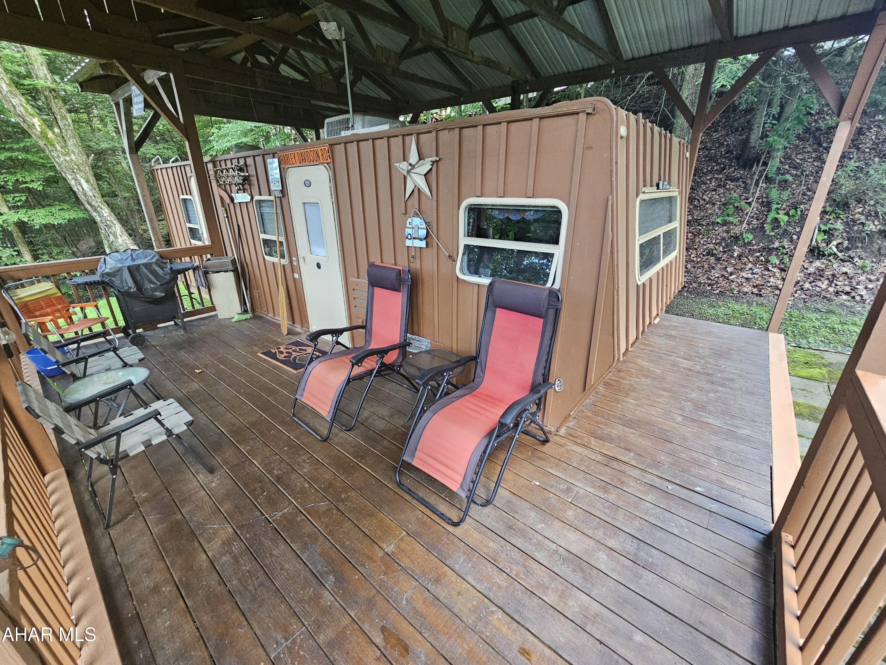 Glendale Yearound - Residential