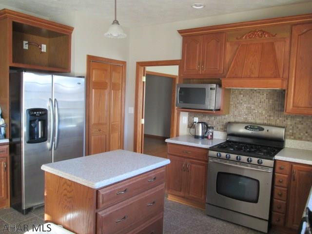 Unknown - Residential