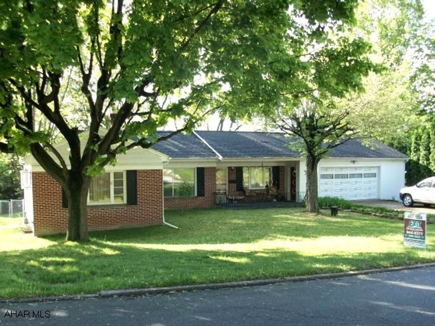 Move right in to this gorgeous 2 BR, 1 BA rancher on large, corner lot. Features central air, new roof, gorgeous large bath, fenced back yard, large rooms, wide doorways, no steps into home for the mobility impaired.