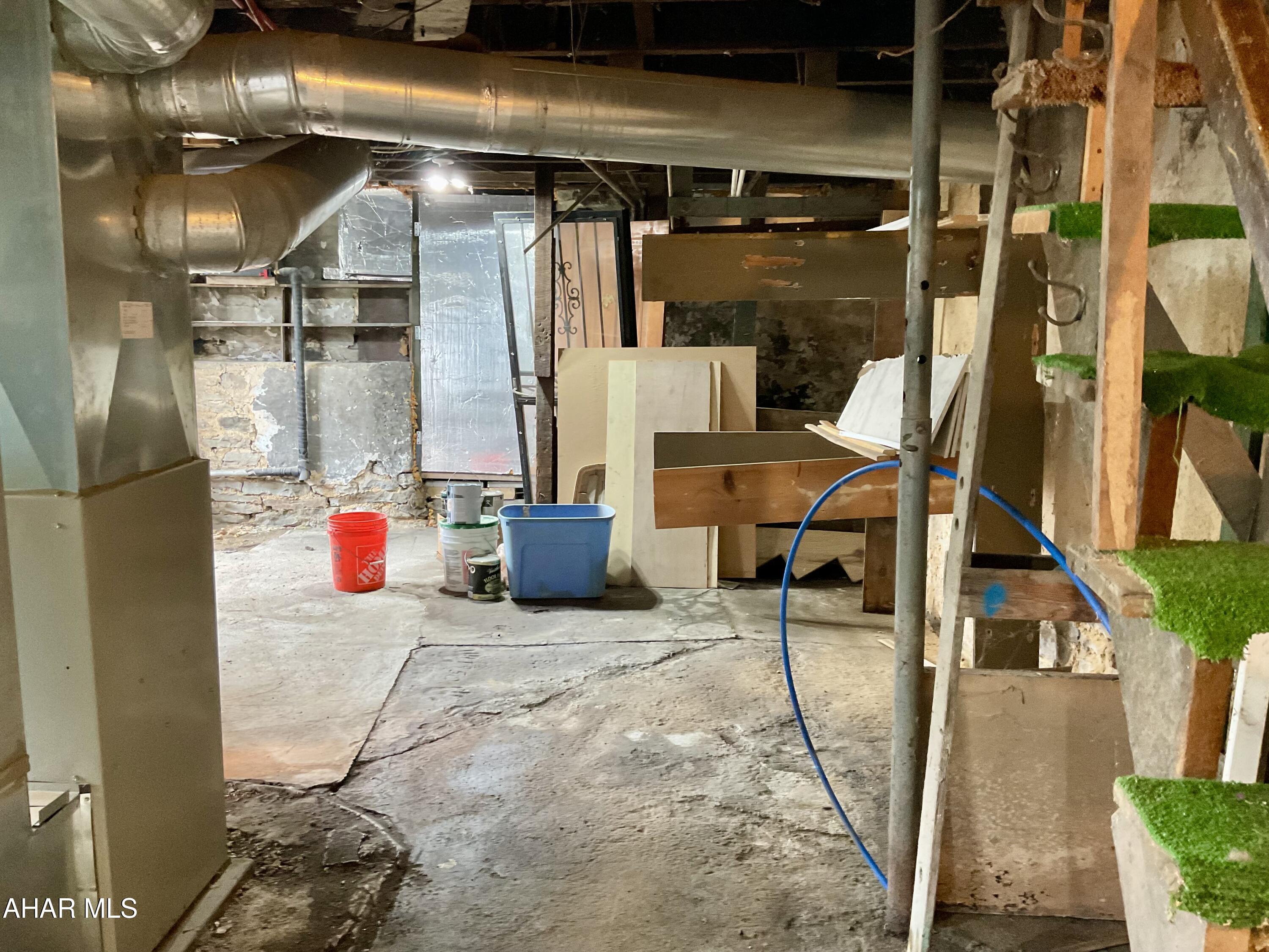 Unknown - Residential