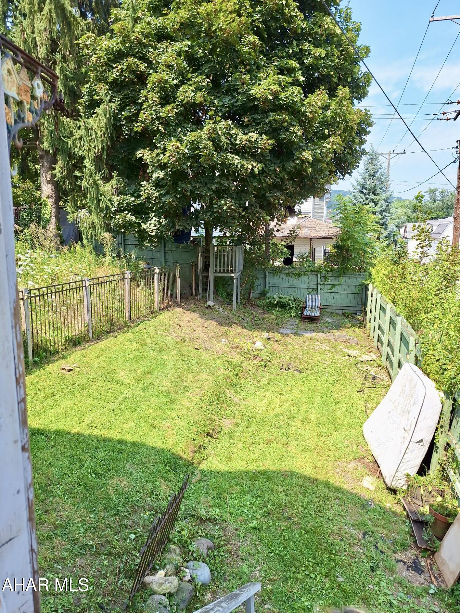 Unknown - Residential