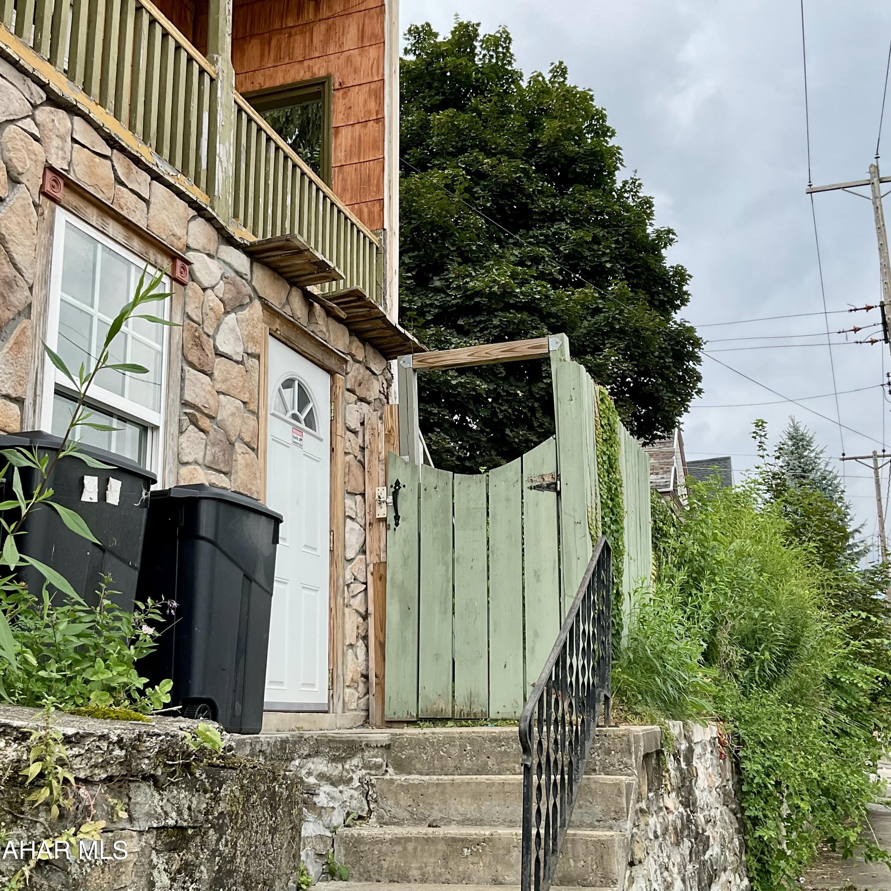 Unknown - Residential