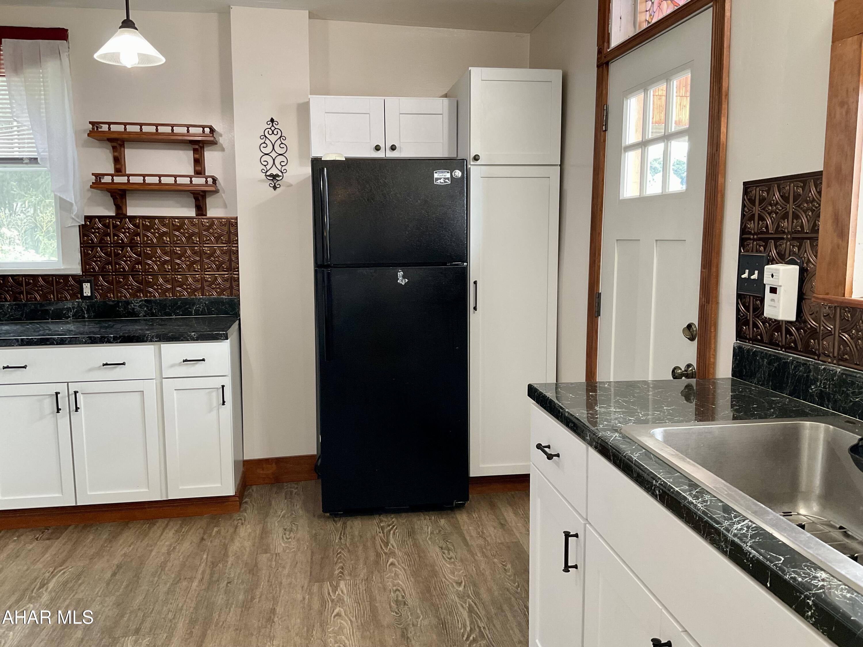 Unknown - Residential