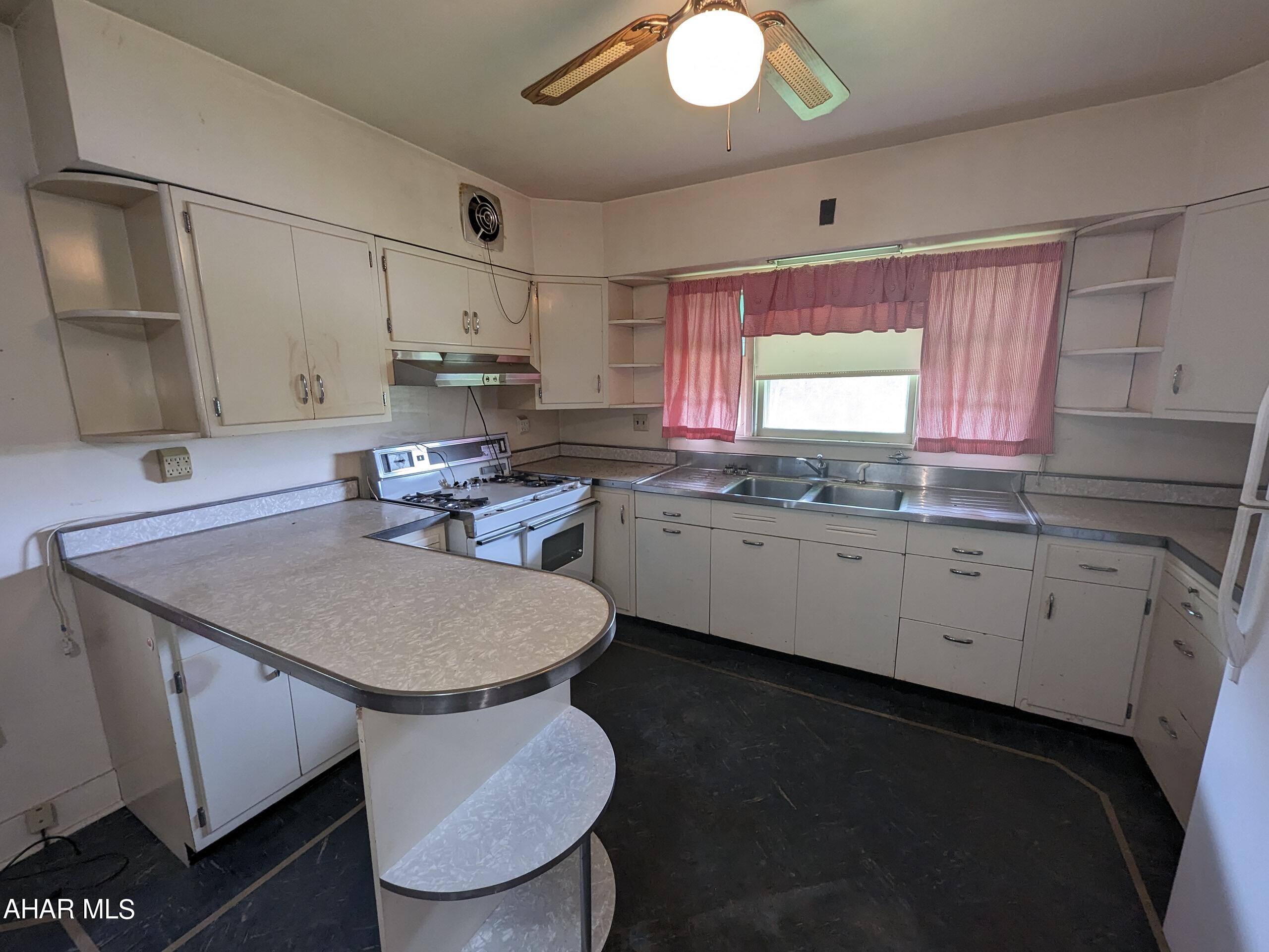 Pleasant Valley - Residential