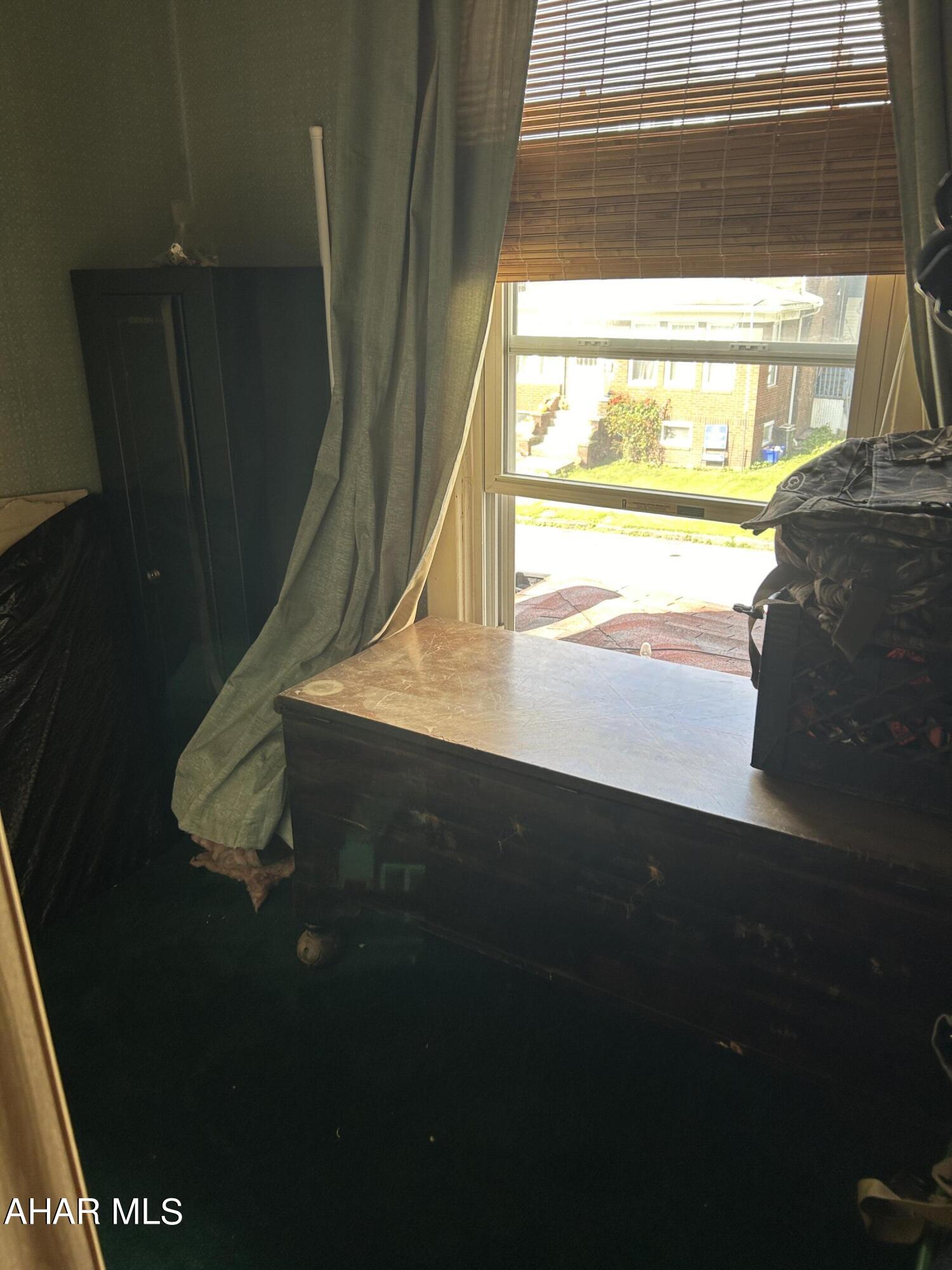 Juniata - Residential