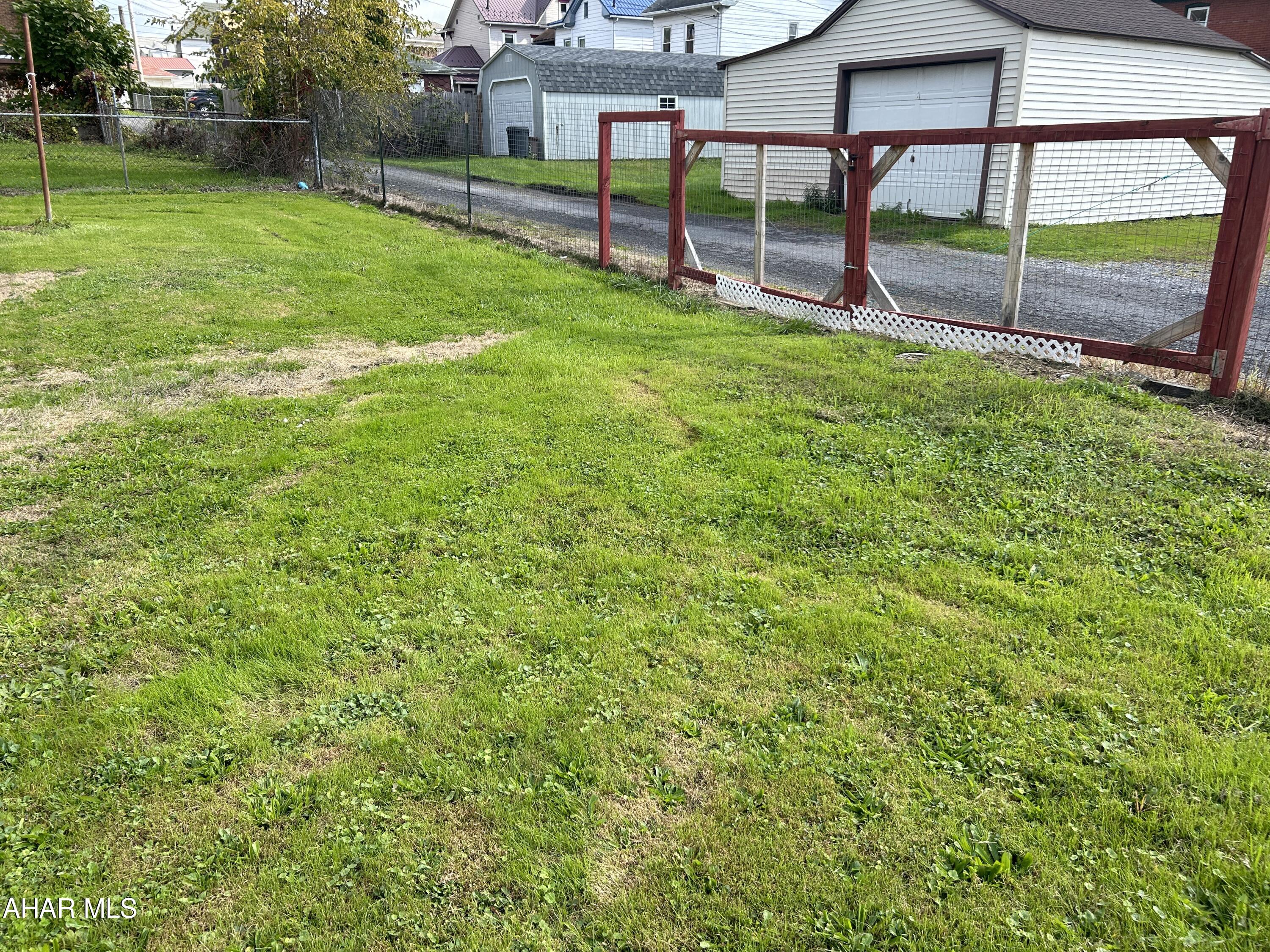 Juniata - Residential