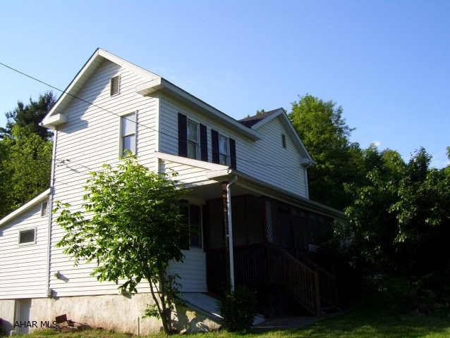 Maple Hollow - Residential