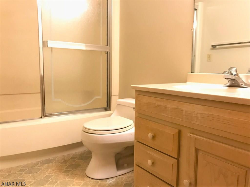 Barclay - Residential