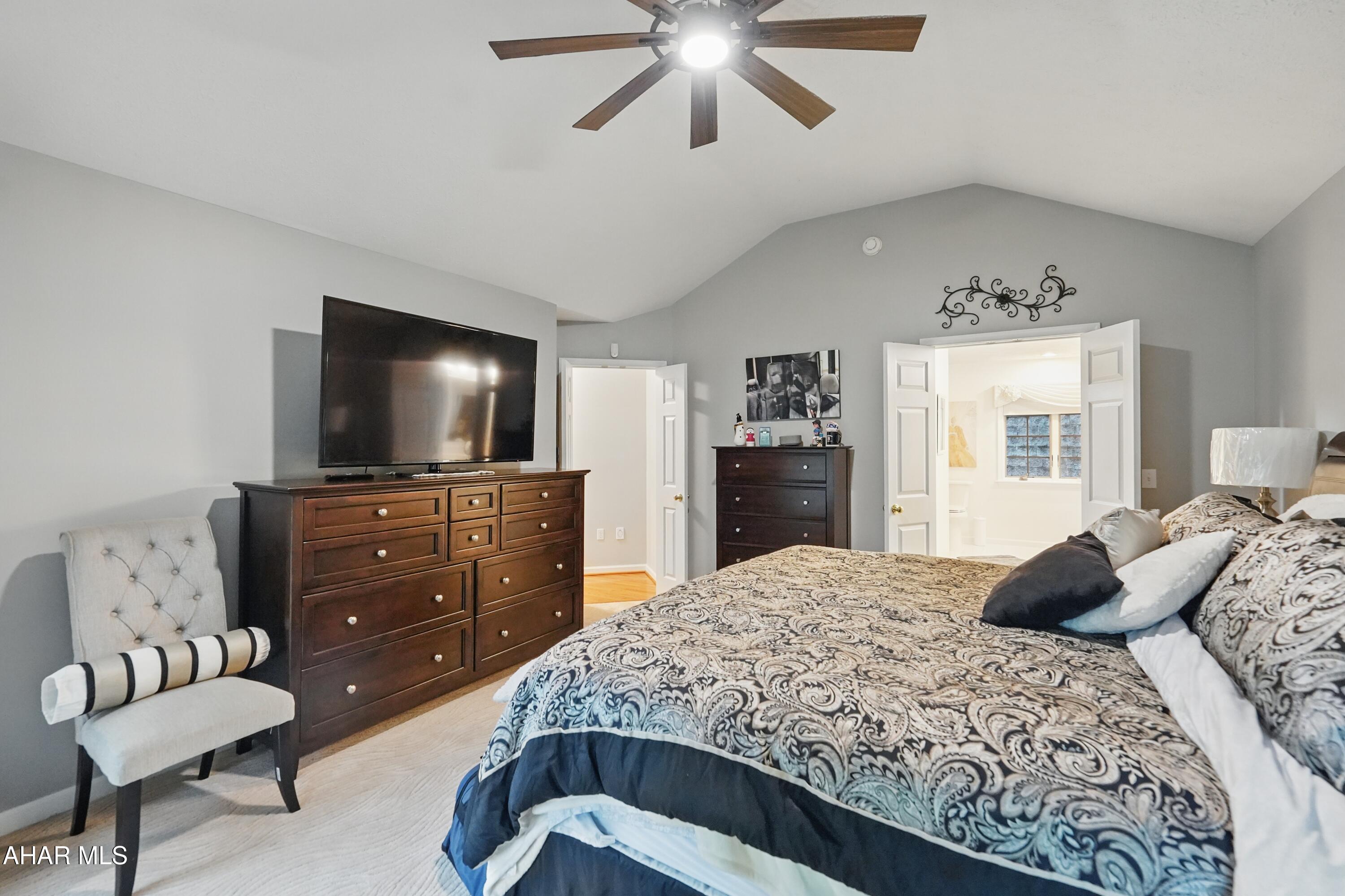 Ridgewood Heights - Residential