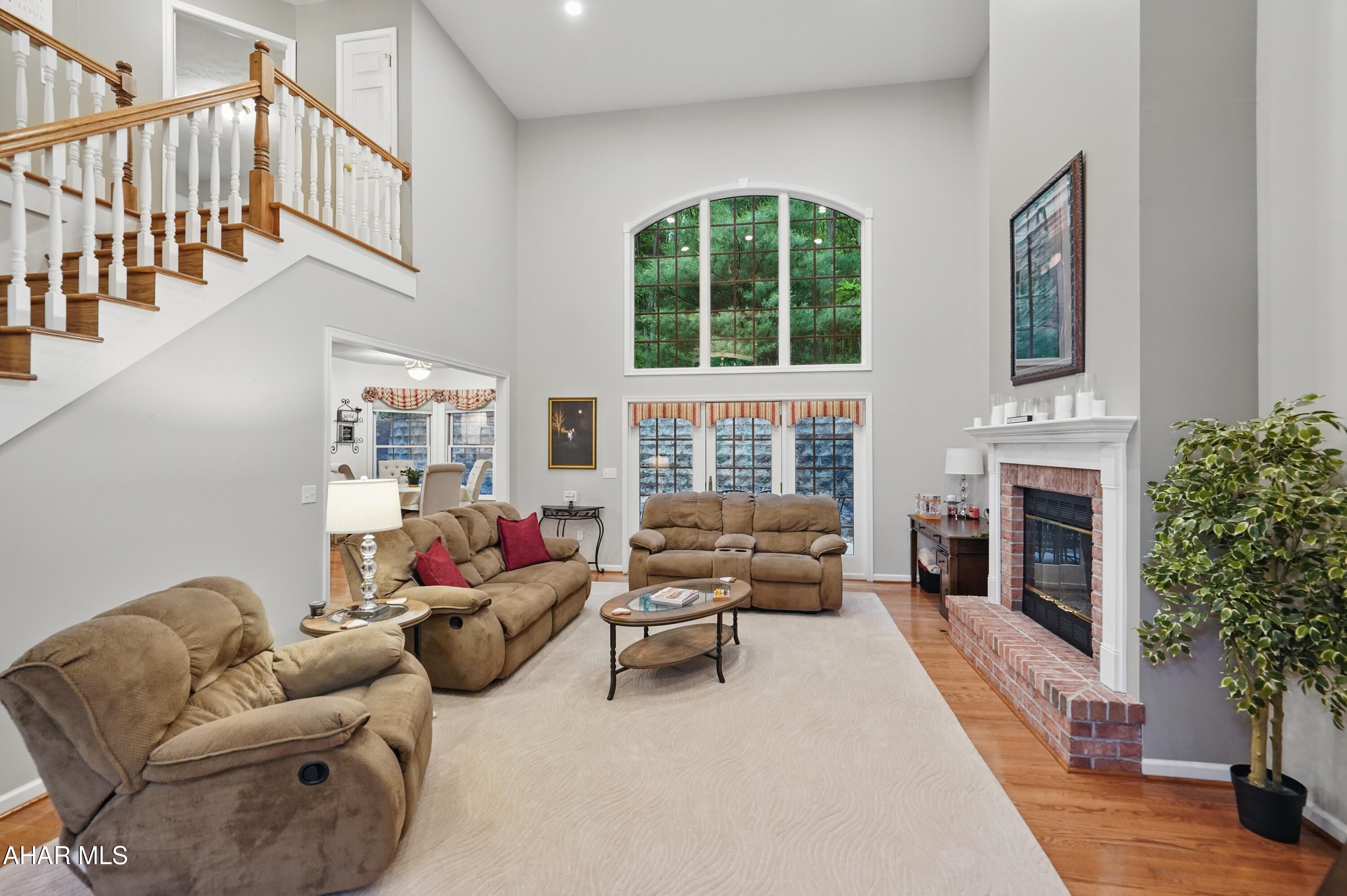 Ridgewood Heights - Residential