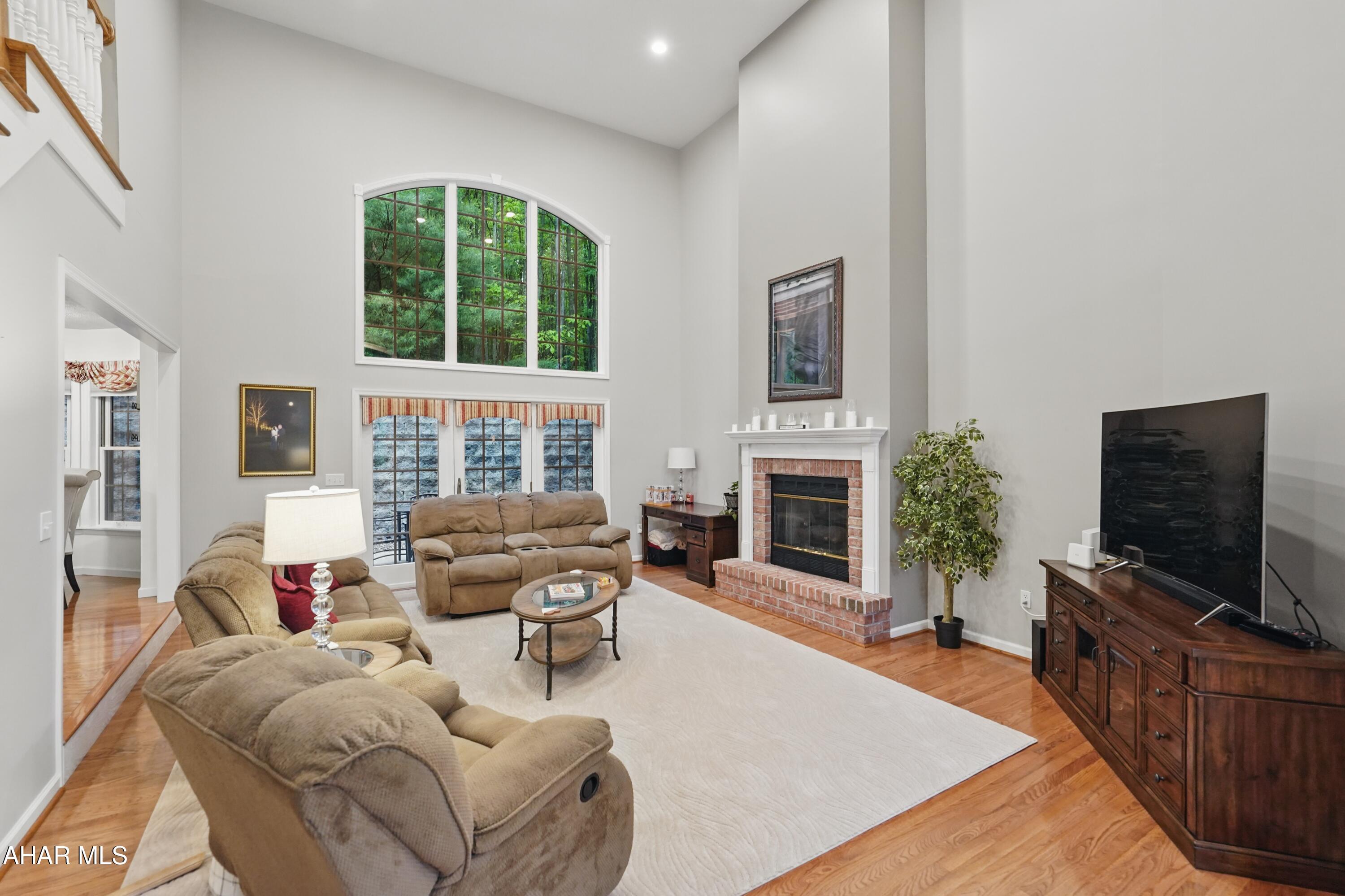 Ridgewood Heights - Residential