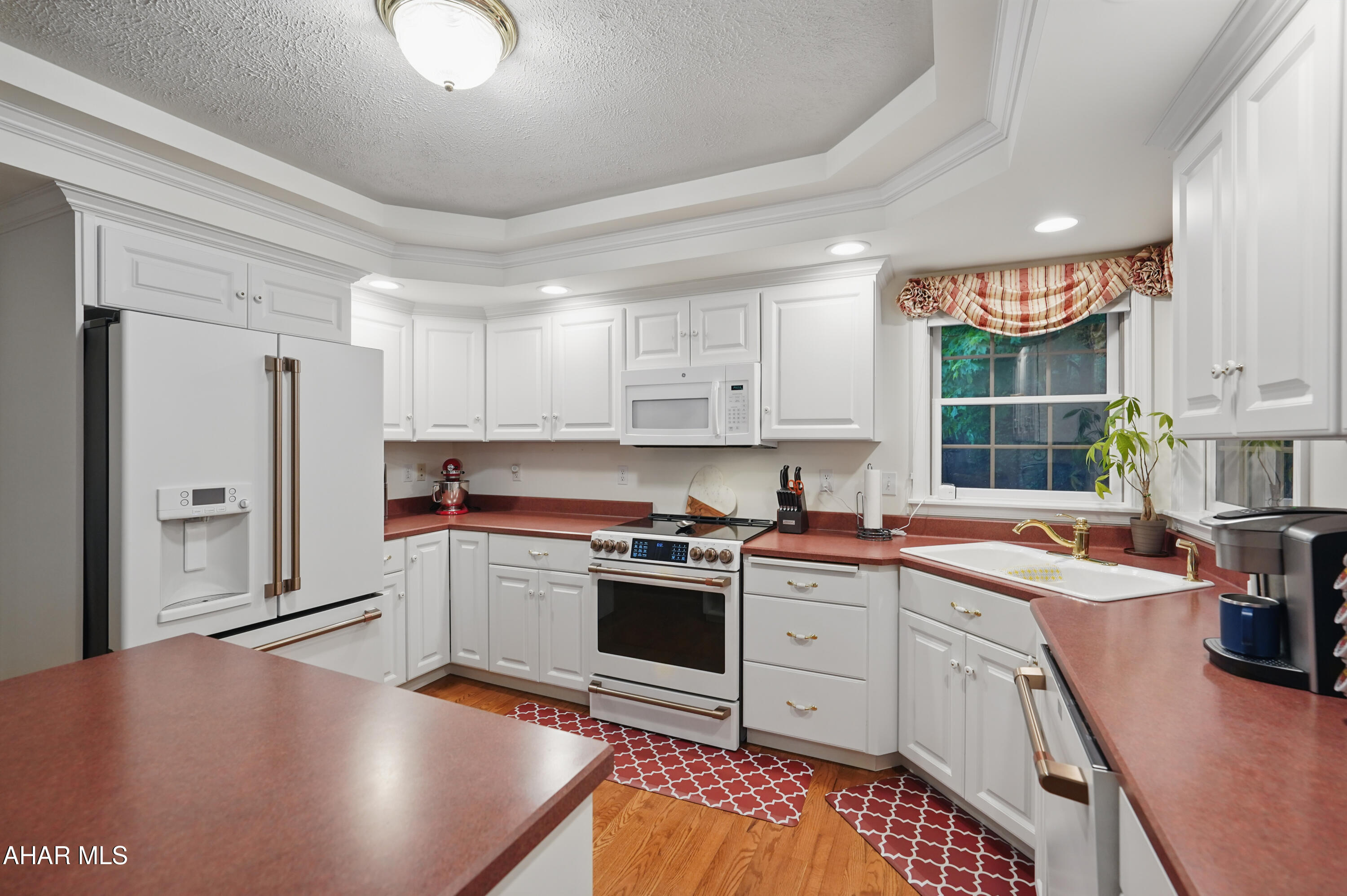 Ridgewood Heights - Residential