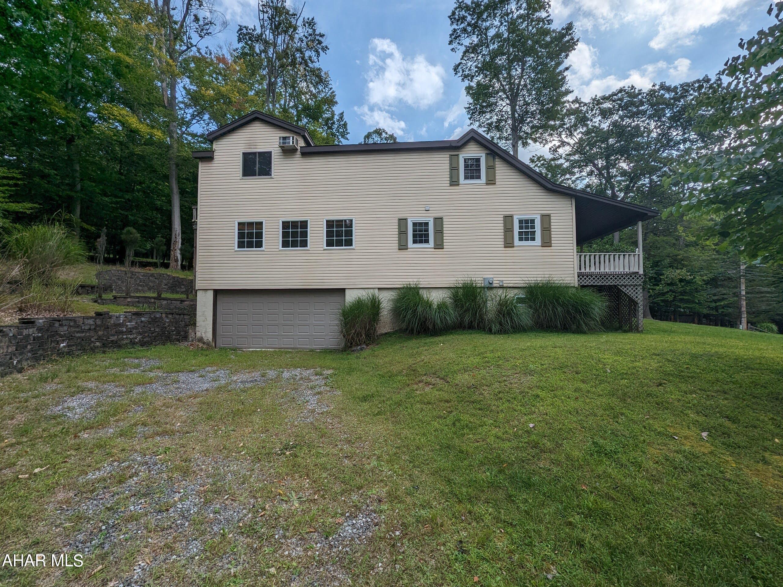 Glendale Yearound - Residential