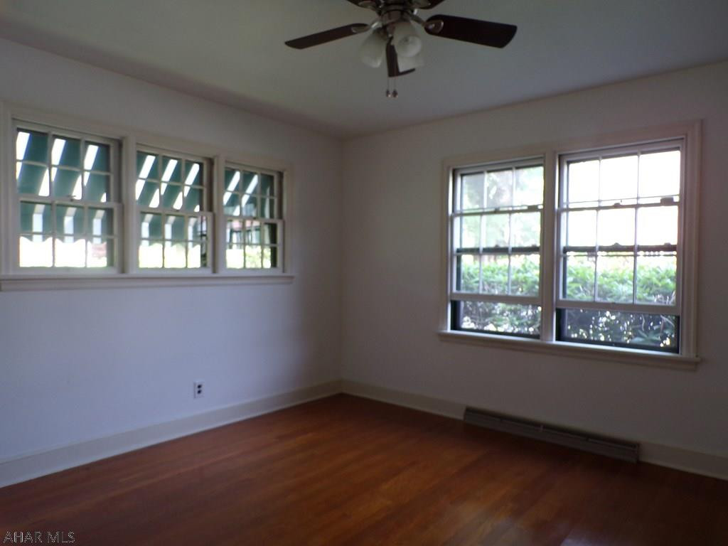 Mansion Park - Residential