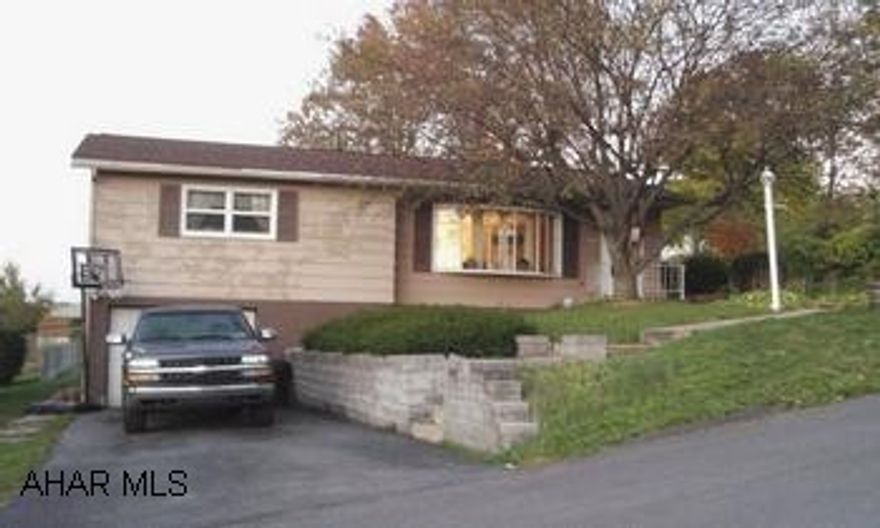 Nice 2 BR, 1.5 BA rancher in a great neighborhood! Central air, fenced yard, garage, finished basement, large covered back porch with deck, 4 yr. old roof, & newer blown-in insulation in attic. Call Lori Kensinger 330-6289. Nice 2 BR, 1.5 BA rancher in a great neighborhood! Central air, fenced yard, garage, finished basement, large covered back porch with deck, 4 yr. old roof,  & newer blown-in insulation in attic. Call Lori Kensinger 330-6289.