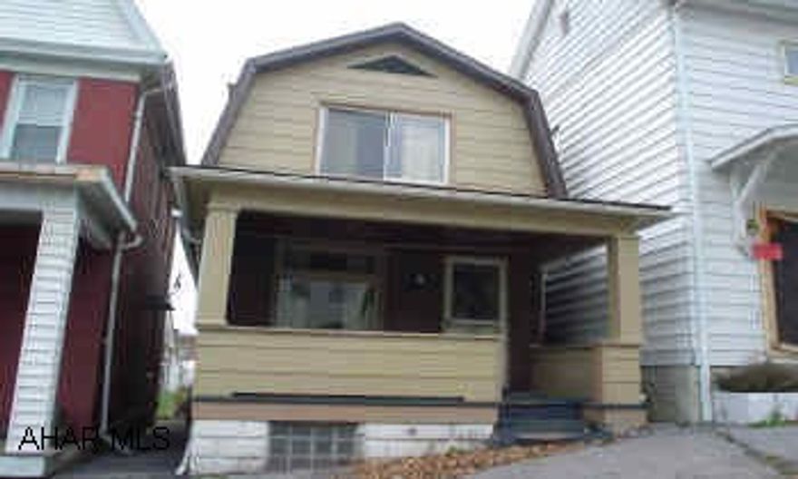 The cutest 2 bedroom brick home in Altoona. New carpeting, freshly painted. Newer furnace.