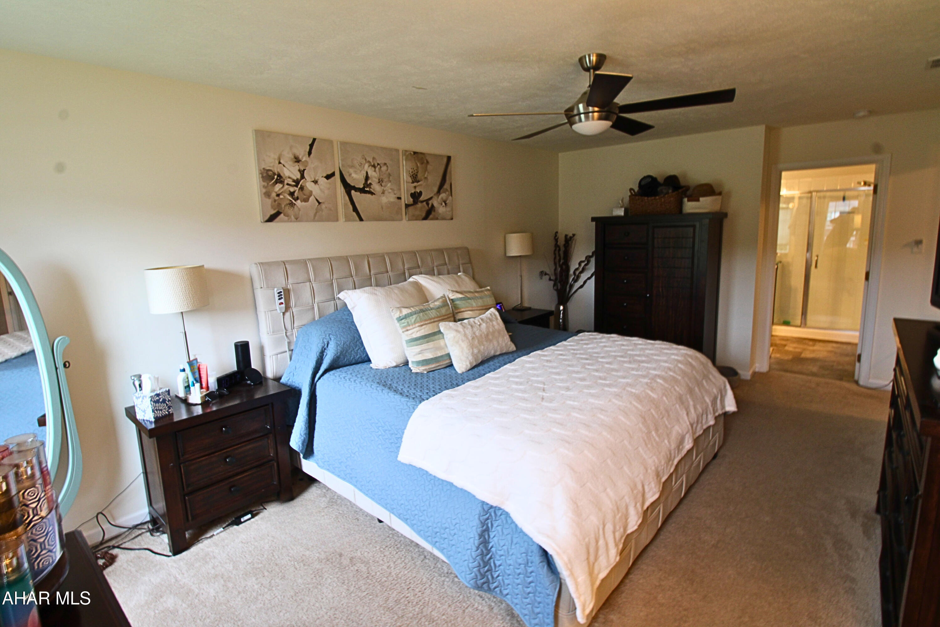 Rolling Hills - Residential