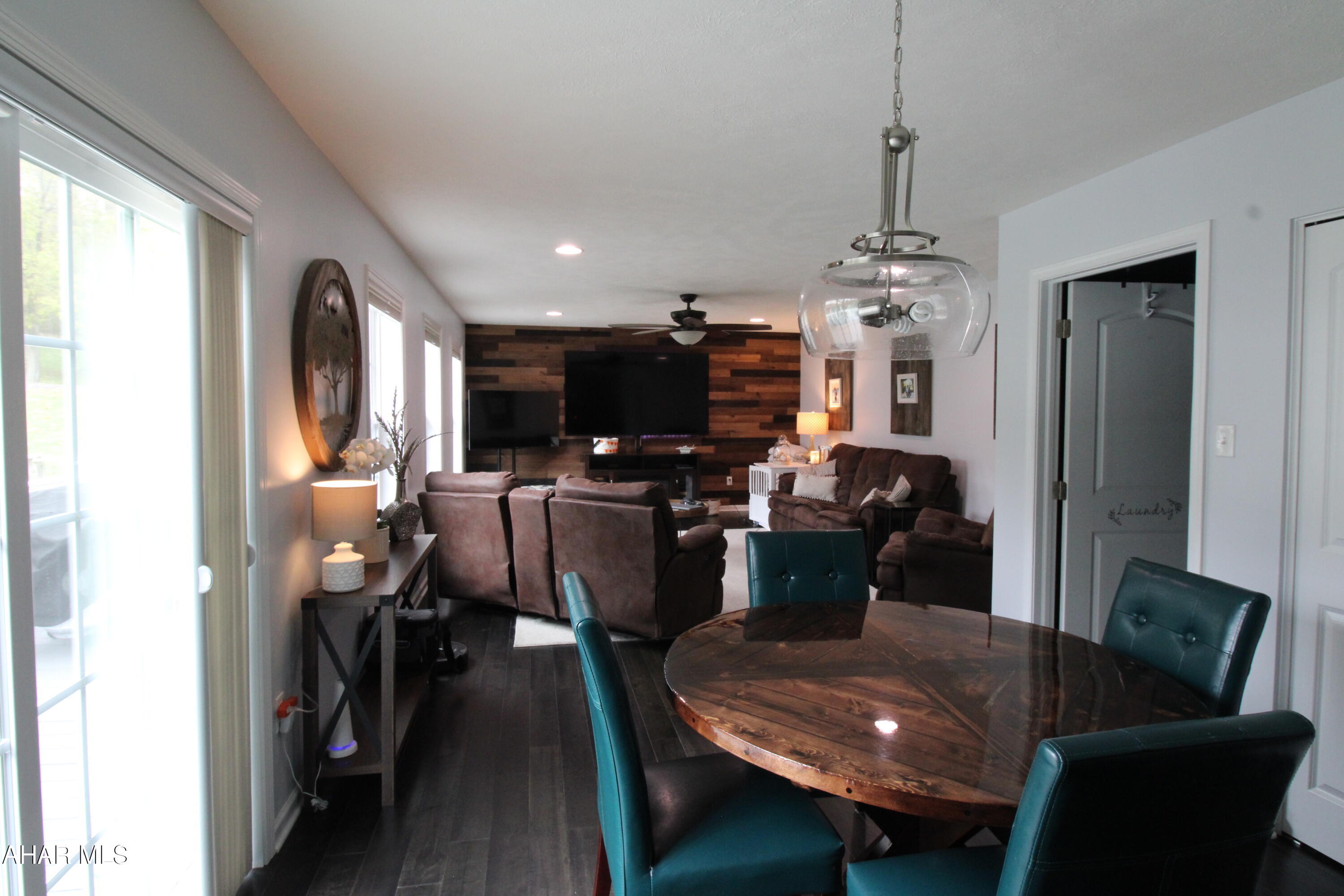 Rolling Hills - Residential