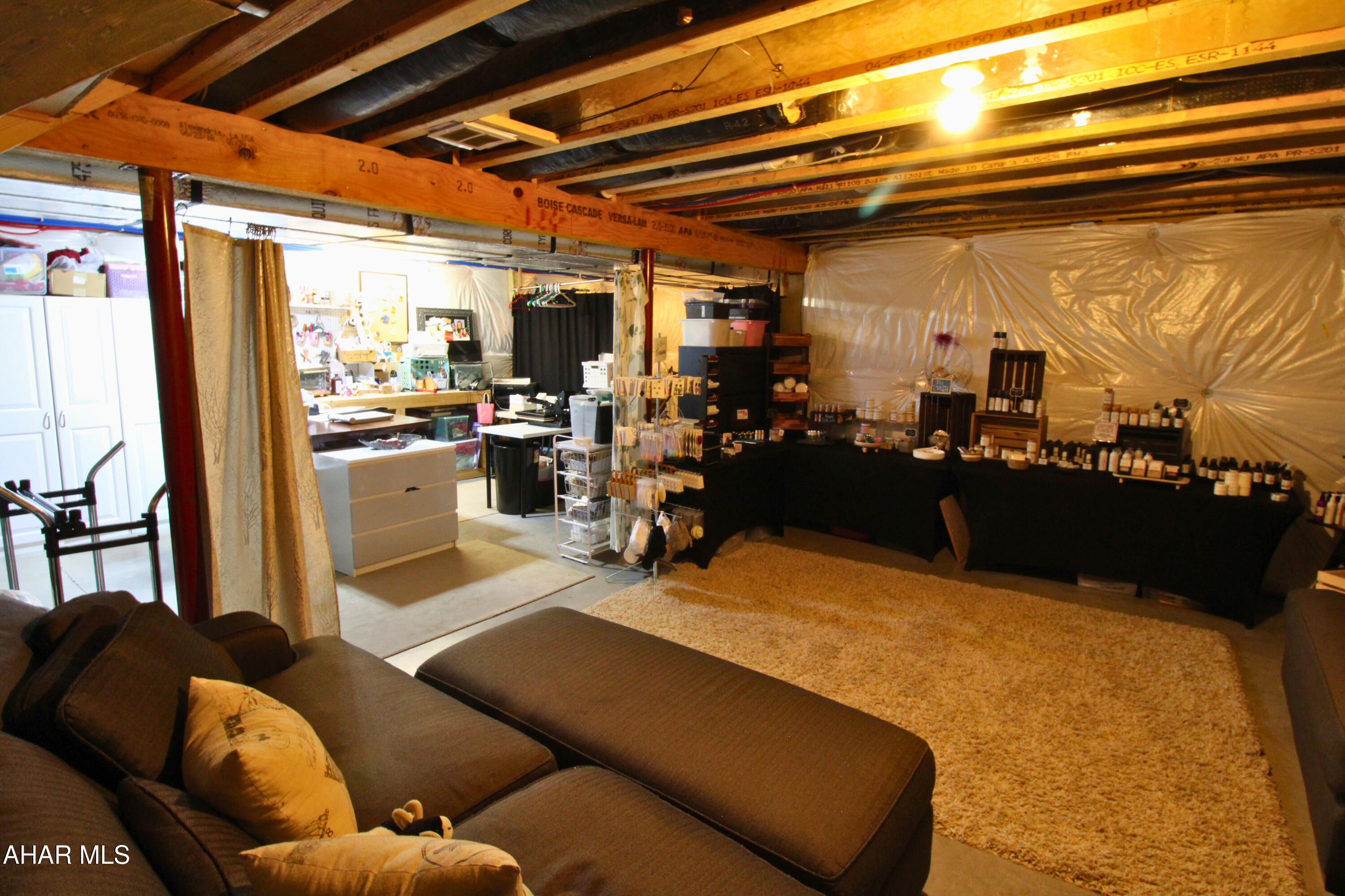 Rolling Hills - Residential